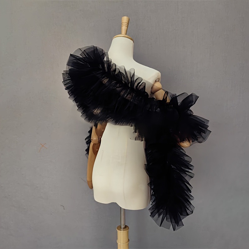 Women Accessories Photos - 검은색 푹신한 거즈 숄 신부 웨딩